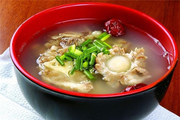 西式牛尾湯的做法 營(yíng)養(yǎng)豐富味道好