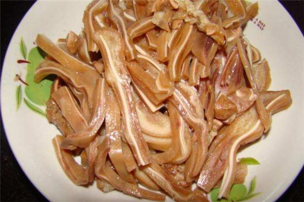 豬耳朵吃了會(huì)長胖嗎 熱量很低