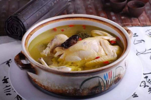 雞肉的營養(yǎng)價值及吃法 雞肉的食用禁忌