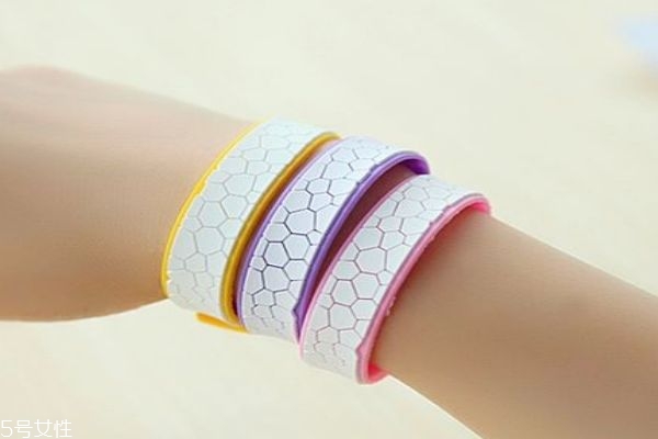 驅蚊手環(huán)有用嗎 寶寶可以用驅蚊手環(huán)嗎