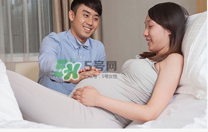 無痛分娩是全麻嗎？無痛分娩對腰有影響嗎？