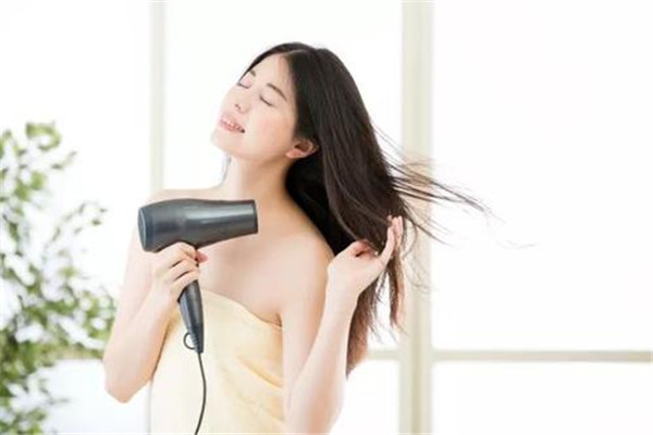 頭發(fā)沒(méi)有毛囊怎么辦 頭發(fā)買有毛囊怎么修復(fù)