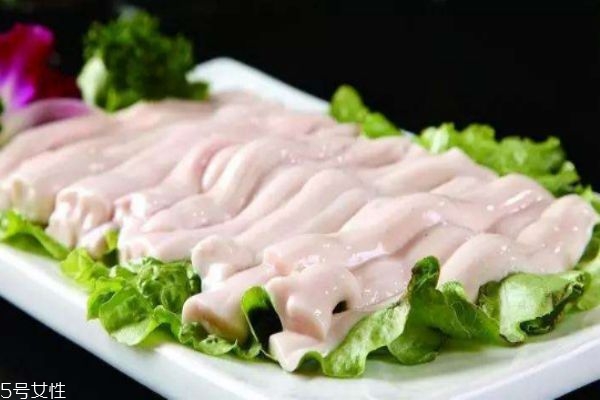 牛骨髓有什么營養(yǎng)價(jià)值呢 吃牛骨髓有什么好處呢