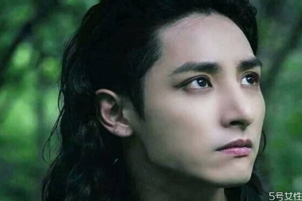 男人對(duì)你失去興趣會(huì)有哪些表現(xiàn) 男人對(duì)你沒(méi)有興趣的表現(xiàn)