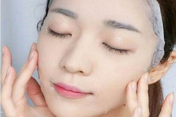 用黃瓜水泡壓縮面膜有什么作用 黃瓜水泡壓縮面膜適合什么膚質