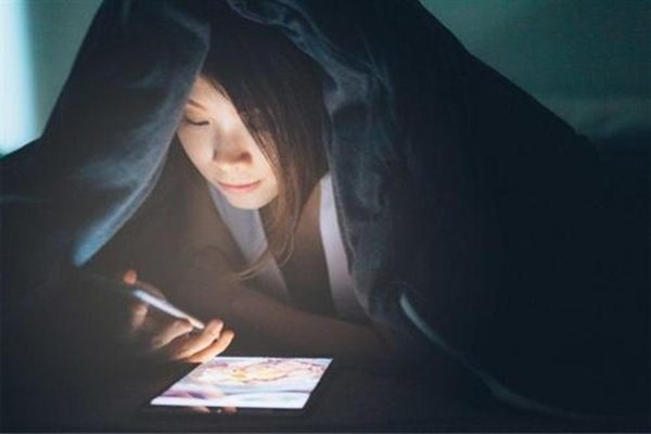 熬夜睡懶覺會(huì)長(zhǎng)胖嗎 熬夜對(duì)女性危害有多大
