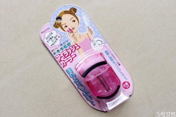貝印和無印良品睫毛夾哪個(gè)好用 貝印睫毛夾真假對比