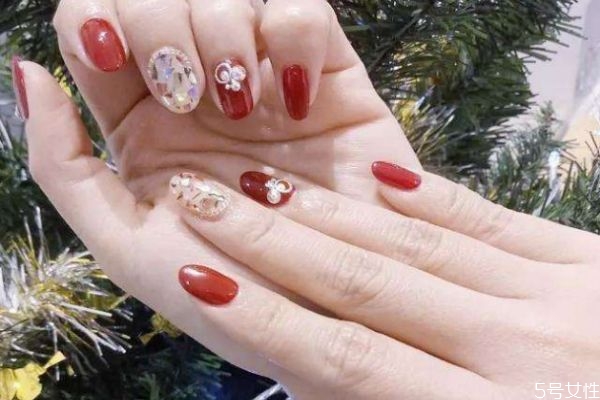 2020春節(jié)開運(yùn)美甲圖片推薦 過年美甲樣式