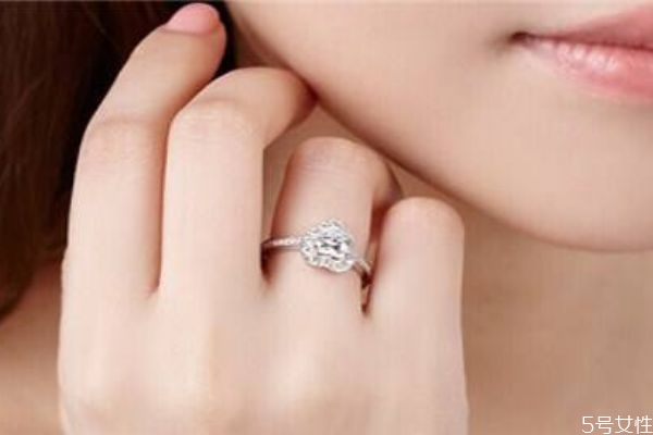 結(jié)婚回門(mén)是什么意思 結(jié)婚回門(mén)有什么講究規(guī)矩