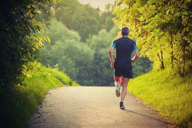 運動調(diào)理腸胃要注意什么 運動養(yǎng)生有什么好處
