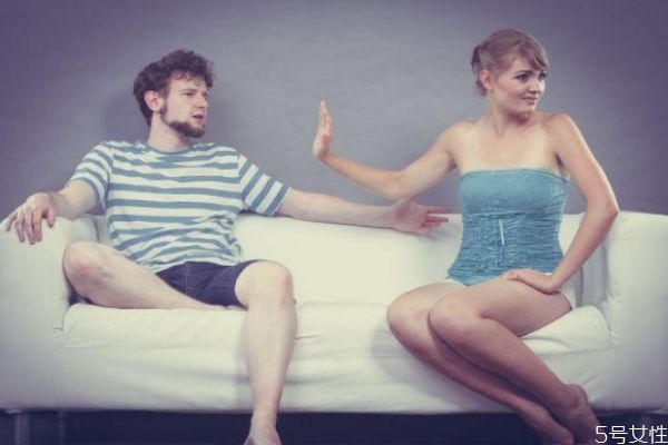 男女分手后能不能復合的因素 男女分手后的反應(yīng)