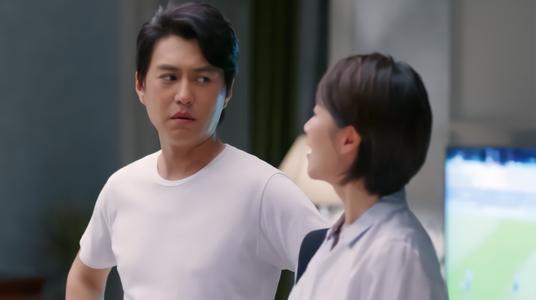 離婚后前夫和前妻是什么關(guān)系 前夫?yàn)槭裁春耷捌?><p><strong>離婚后前夫和前妻是什么關(guān)系 前夫?yàn)槭裁春耷捌?/strong></p></a></li> </ul>
</div>
<div   id=