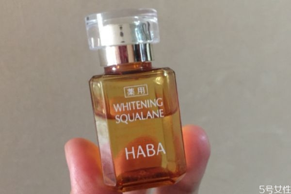 haba鯊烷油應該怎么使用 haba鯊烷油正確的使用方法