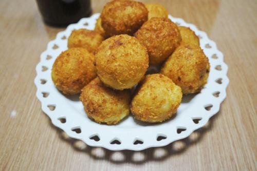 èŠå£«åœŸè±†çƒæ€Žä¹ˆåšå¥½åƒ èŠå£«åœŸè±†çƒçš„åšæ³•