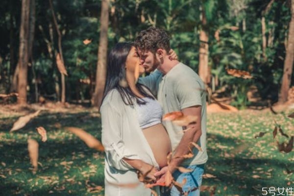 讓老婆感動流淚的話 男人應(yīng)該給老婆的話