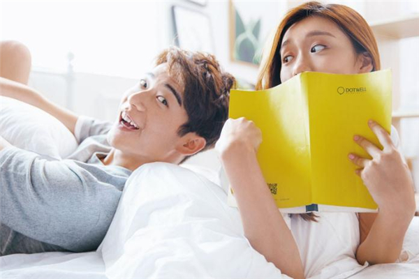 前女友加我微信是什么意思 前女友加我微信要不要通過(guò)