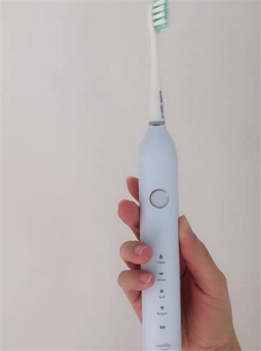 一篇文章帶你了解，電動牙刷和普通牙刷哪個好？