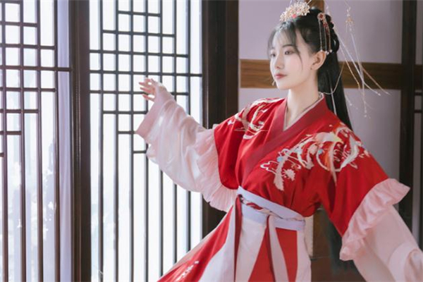 漢服什么牌子好 漢服太長(zhǎng)了怎么辦