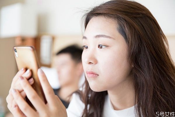 夫妻冷戰(zhàn)多久可以離婚 這4種表現離婚就不遠了