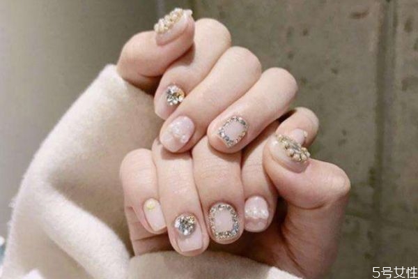 長時(shí)間不卸甲有什么危害 長時(shí)間不卸甲有什么危害