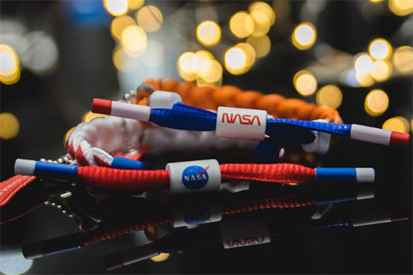 rastaclat小獅子手鏈是國產(chǎn)的嗎 小獅子手鏈有漫威聯(lián)名嗎