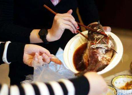 剩飯剩菜一般能放多久 如何科學(xué)儲存剩飯剩菜