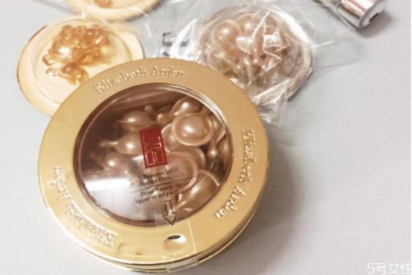 雅頓金膠到底有什么用 雅頓金膠為什么會(huì)長痘痘