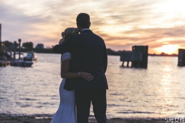 離婚孩子跟誰(shuí)容易復(fù)婚 離婚后想復(fù)婚技巧
