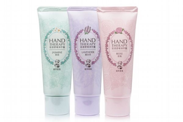 護(hù)手霜能用來擦臉嗎 用護(hù)手霜擦臉會(huì)怎么樣