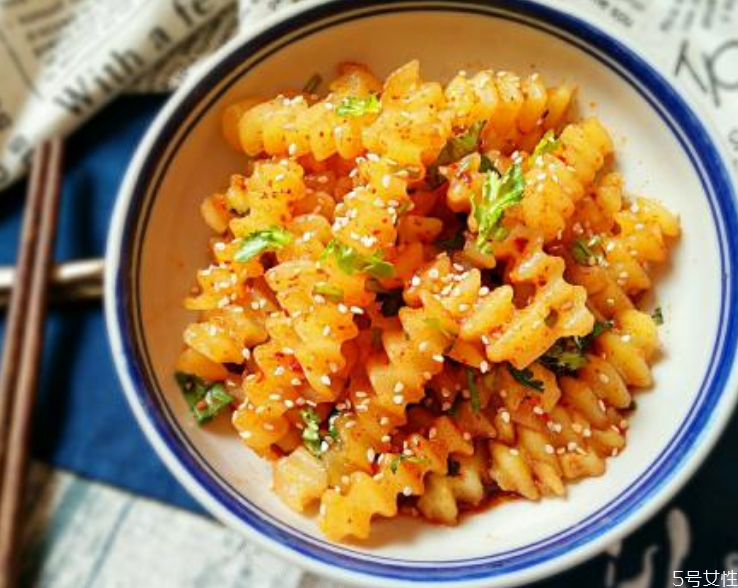 狼牙土豆會長胖嗎 一份狼牙土豆多少熱量