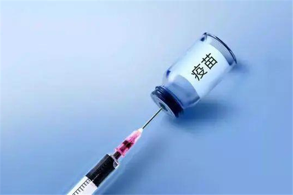 新冠疫苗一份可以?xún)扇舜?新冠疫苗可以打半支了