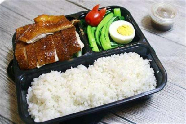 外賣2個饅頭收2次打包費被吐槽 外賣收包裝費合理嗎