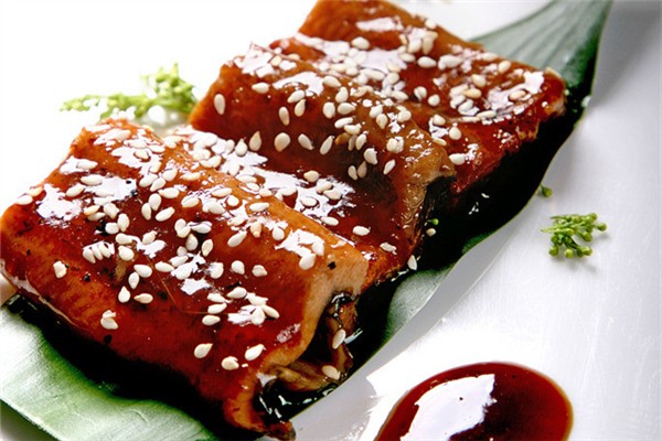 鰻魚粘液要處理嗎 鰻魚粘液怎么洗干凈