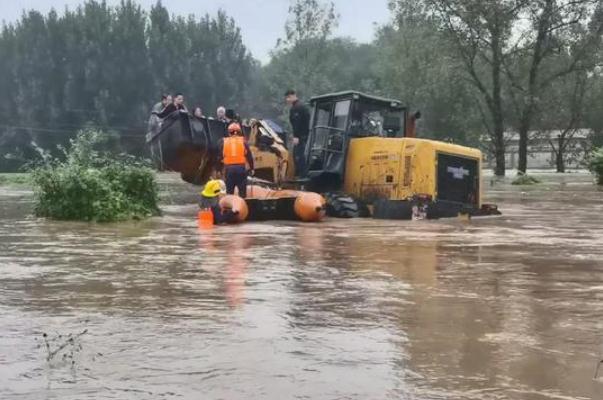 下暴雨為什么會(huì)停水 下暴雨為什么魚(yú)塘魚(yú)容易死