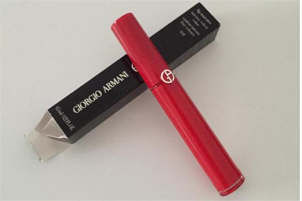 唇釉可以當(dāng)潤唇膏用嗎 唇釉有滋潤嘴唇的作用嗎