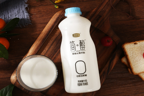 君樂寶簡(jiǎn)醇酸奶的特點(diǎn) 君樂寶簡(jiǎn)醇酸奶糖尿病能喝嗎