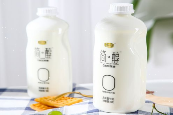 君樂寶簡(jiǎn)醇酸奶的特點(diǎn) 君樂寶簡(jiǎn)醇酸奶糖尿病能喝嗎