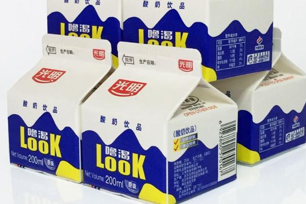 光明酸奶?？视袪I養(yǎng)嗎 喝光明酸牛奶的最佳時間