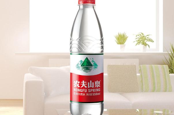 農(nóng)夫山泉有保質(zhì)期嗎 農(nóng)夫山泉過(guò)期了能喝嗎