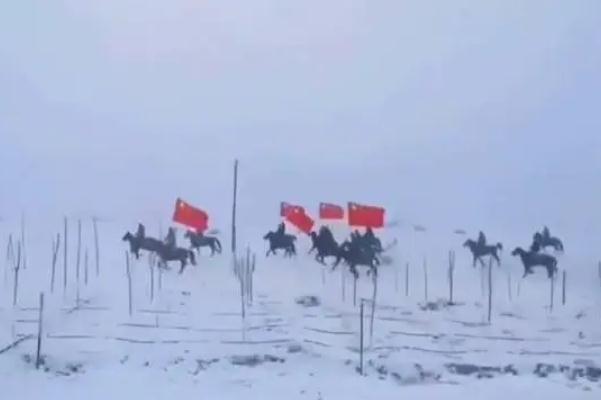 冬奧會(huì)幾年一次 牧民雪中奔馬送中國(guó)健兒出征