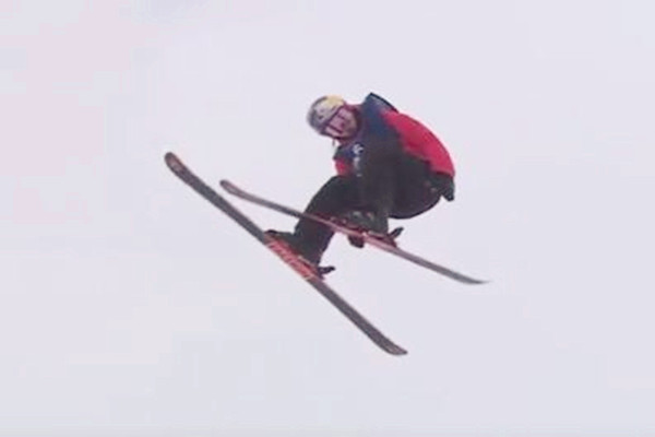 谷愛(ài)凌挑戰(zhàn)世界排名第一選手 自由式滑雪女子大跳臺(tái)決賽時(shí)間