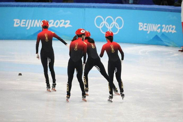 短道3000米接力賽中國女隊(duì)摘銅 短道速滑與速度滑冰是一個(gè)項(xiàng)目嗎