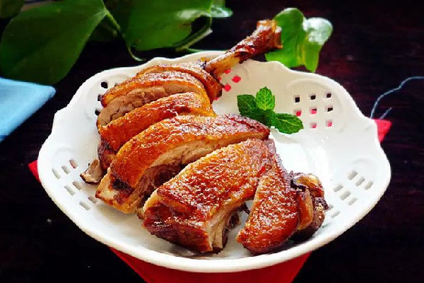鴨肉是優(yōu)質蛋白嗎 鴨肉屬于白肉還是紅肉
