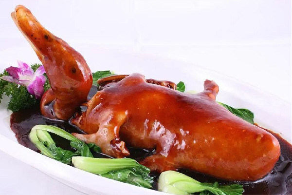 鴨肉是優(yōu)質蛋白嗎 鴨肉屬于白肉還是紅肉