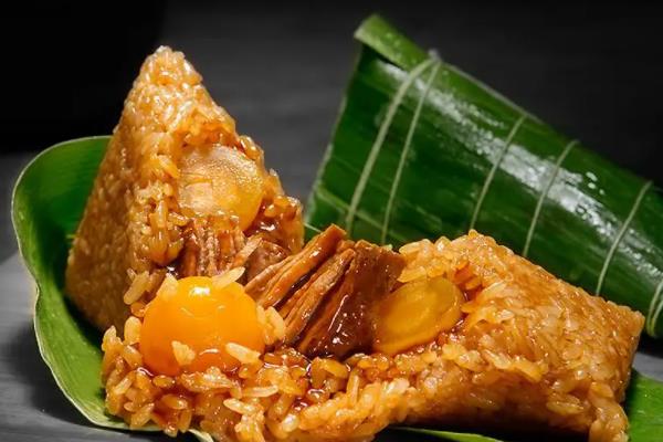 粽子要煮多久才可以熟 粽子有什么營(yíng)養(yǎng)和功效