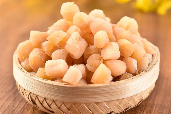 干貝的顏色深淺有區(qū)別嗎 干貝買(mǎi)什么樣的好