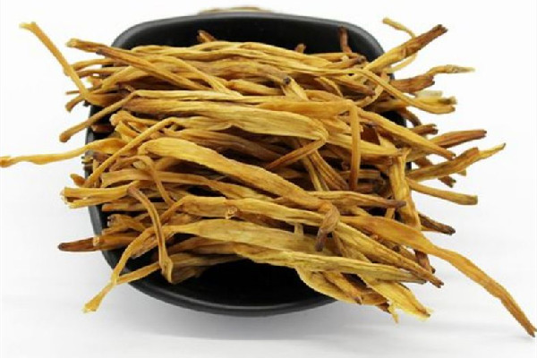 干黃花菜有霉點(diǎn)能吃嗎 干黃花菜發(fā)霉怎么處理