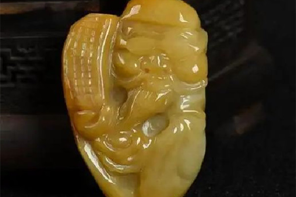 黃翡翠值錢(qián)嗎 黃翡翠多少錢(qián)