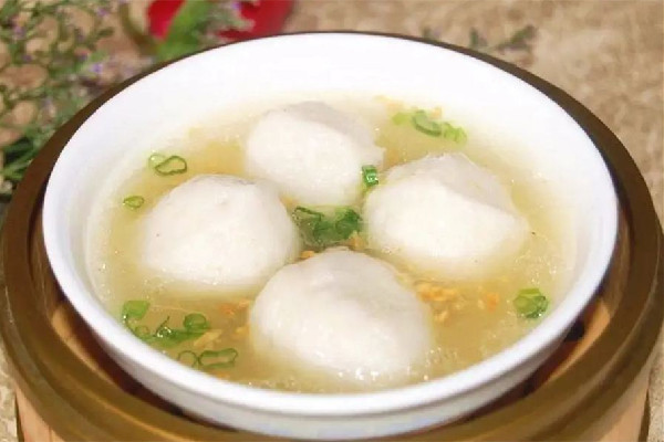 魚(yú)丸煮好后要泡冷水嗎 魚(yú)丸煮熟后怎么保存