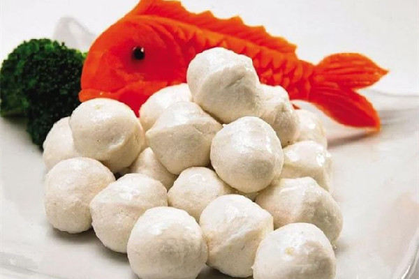 魚(yú)丸煮好后要泡冷水嗎 魚(yú)丸煮熟后怎么保存